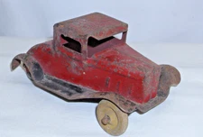 WYANDOTTE 1920s COUPE CAR STEEL TOY IN RED ORIGINAL