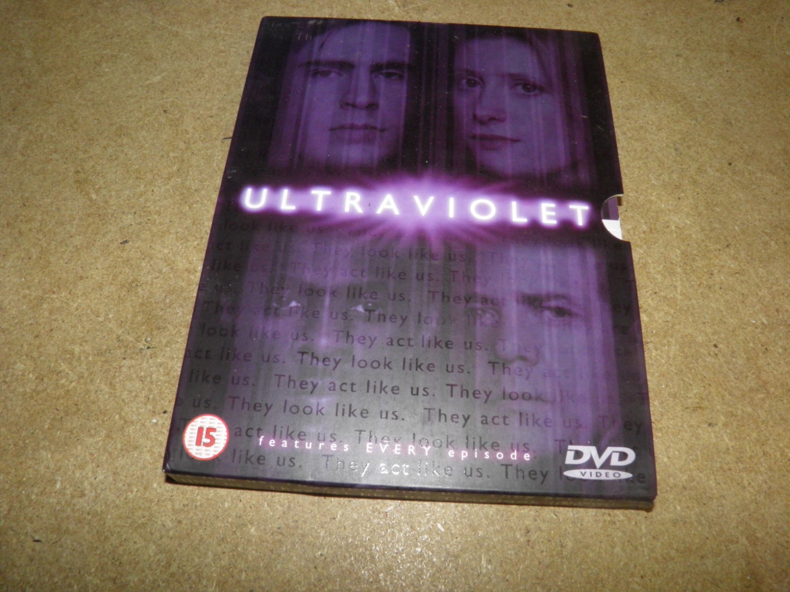 ULTRAVIOLET COMPLETE SERIES DVD  R2