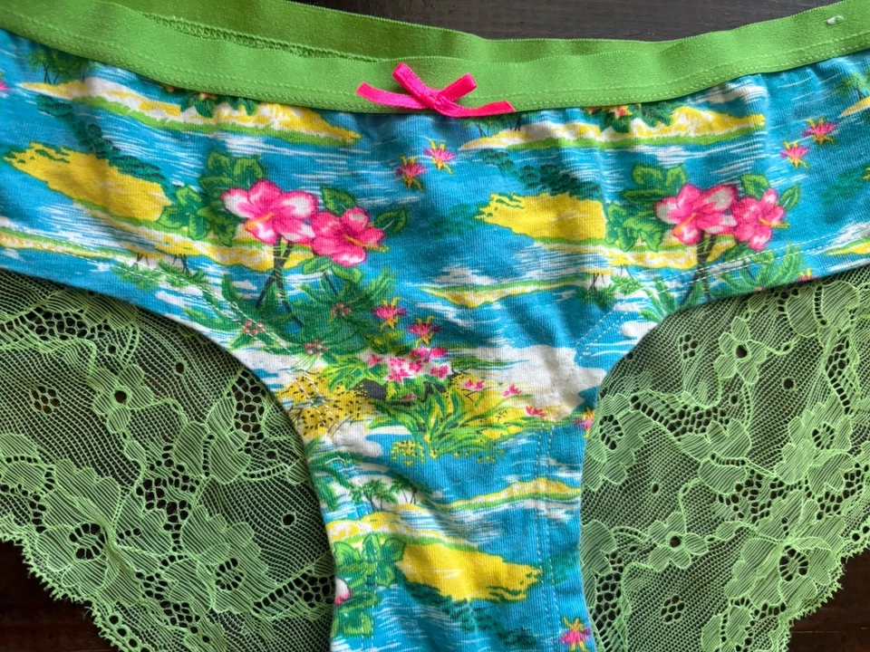 Vtg Y2K Xhilaration Intimates Cotton Blend Frilly Tropical Theme Panties S NWOT - Image 4 of 4