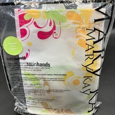 Mary Kay Honeydew Satin Hands Pampering Set, Limited Edition