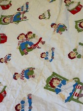 Vintage Raggedy Ann  Andy Baby Blanket Read Bedspread Handmade