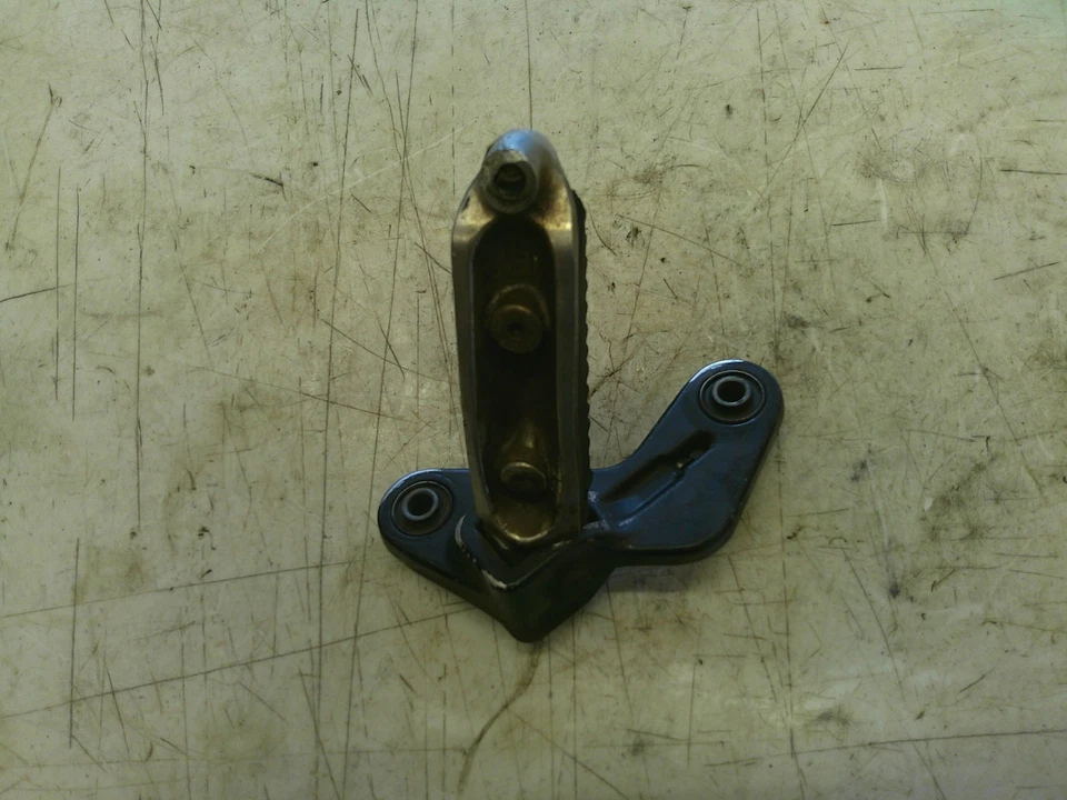 Clavija del conductor delantera izquierda Suzuki Katana 600 GSX600F 2006-2007 Foto 4 de 4