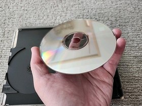 D (Sega Saturn) Authentic Case, Manual And Reg Card with Cracked Disc 1 ONLY