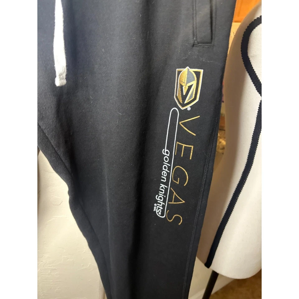 Calça de moletom NHL Las Vegas Golden Knights preta jogger feminina tamanho M - Imagem 3 de 4