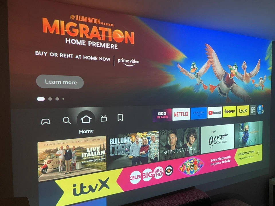 Epson EB-W28 Home Cinema Projector HD 3,000 Lumens HDMI, VGA Ports Used WXGA HD - Image 4 of 4