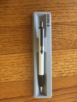 #ad Parker Vector Ballpoint Pen White amp; Black amp; Chrome Knurled Grip New In Box $29.95