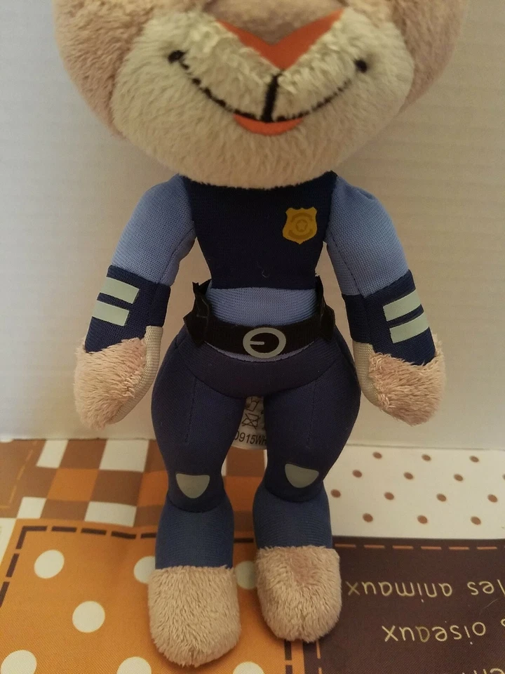 TOMY DISNEY ZOOTOPIA JUDY HOPPS BUNNY POLICE OFFICER COP PLUSH DOLL FIGURE TOY - Image 3 of 4