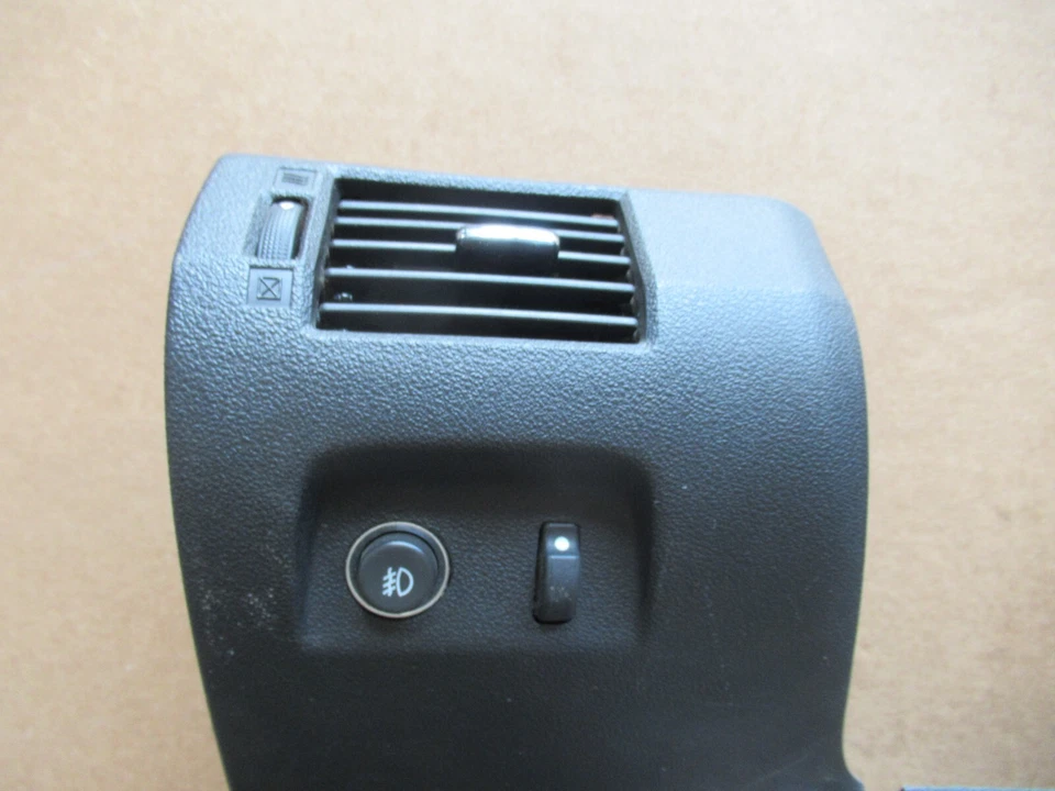 07-10 SATURNO CIELO BAJO COLUMNA DE DIRECCIÓN RODILLERA MOLDURA PANEL PLACA LUZ ANTINIEBLA Foto 2 de 4