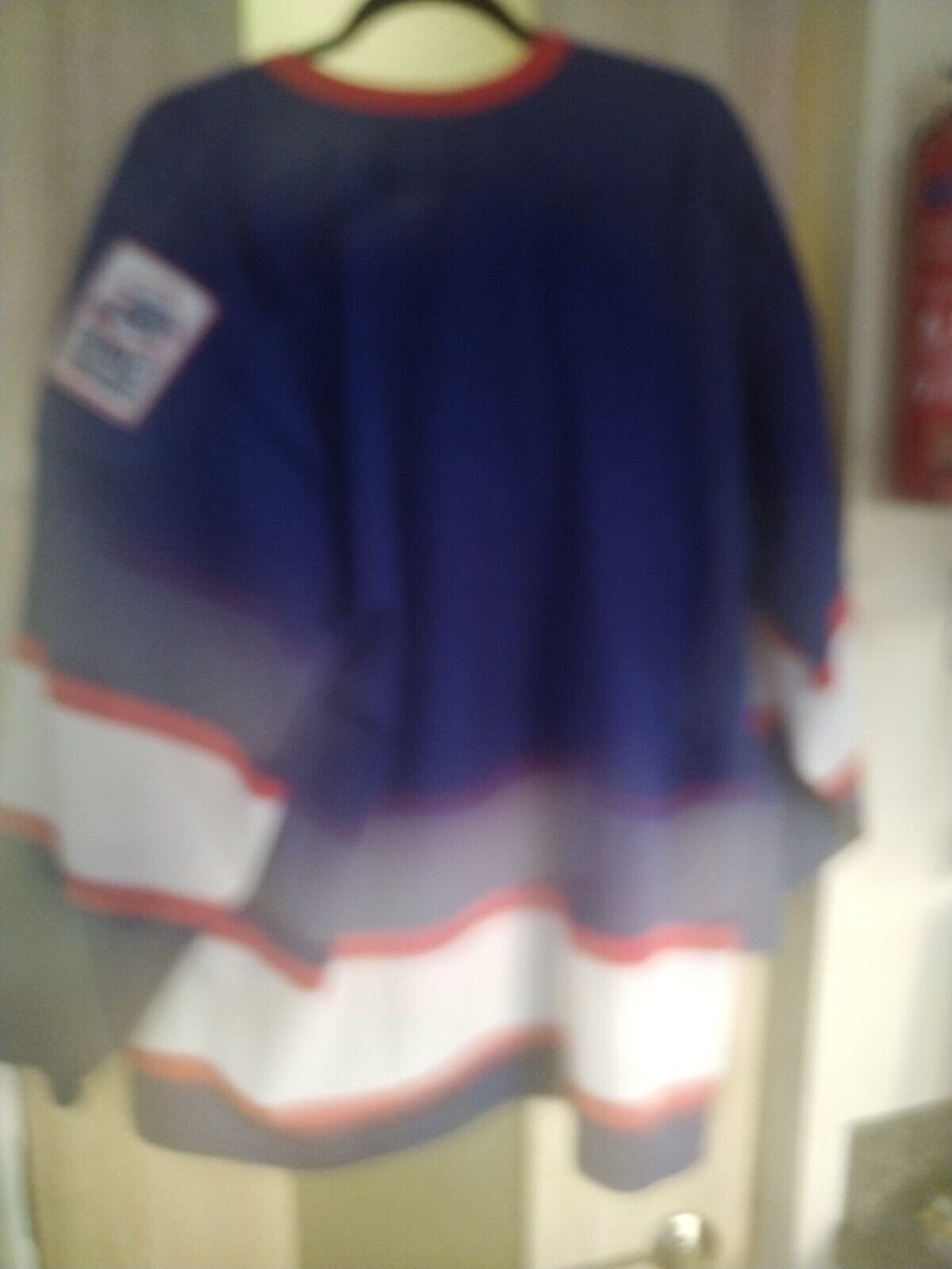 Picture 2 of 3