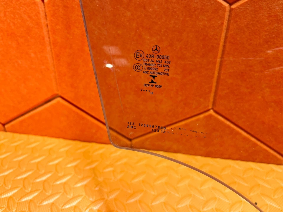 17-21 MERCEDES-BENZ C300 W205 DELANTERO DERECHO PASO LATERAL VENTANA AUTO VIDRIO OEM Foto 3 de 3