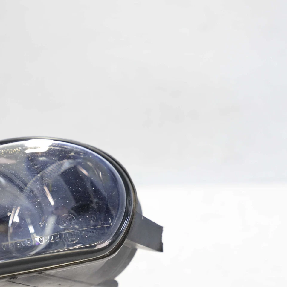 2007-2015 Audi Q7 Halogen Right Side Fog Lamp OEM 8PO941700A - Image 3 of 4