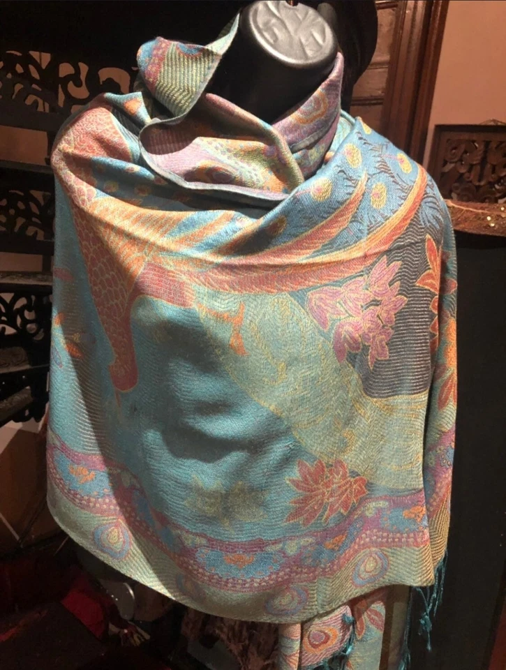 Vintage Peacock Feather Brocade Pashmina Magic Brand Scarf Wrap Shall - Image 3 of 3