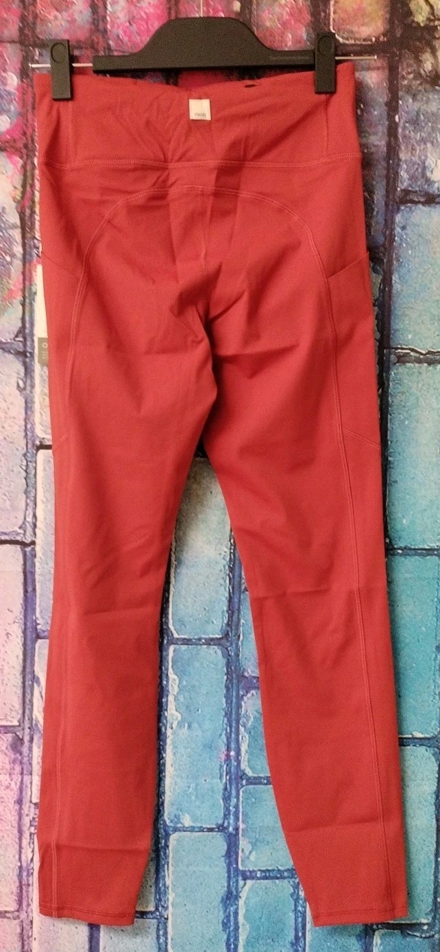 Foto 2 di 9