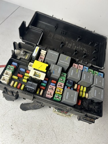 2008 2009 DODGE CARAVAN JOURNEY TIPM INTEGRATED UNIT FUSE BOX 04692302AB OEM - Picture 8 of 16
