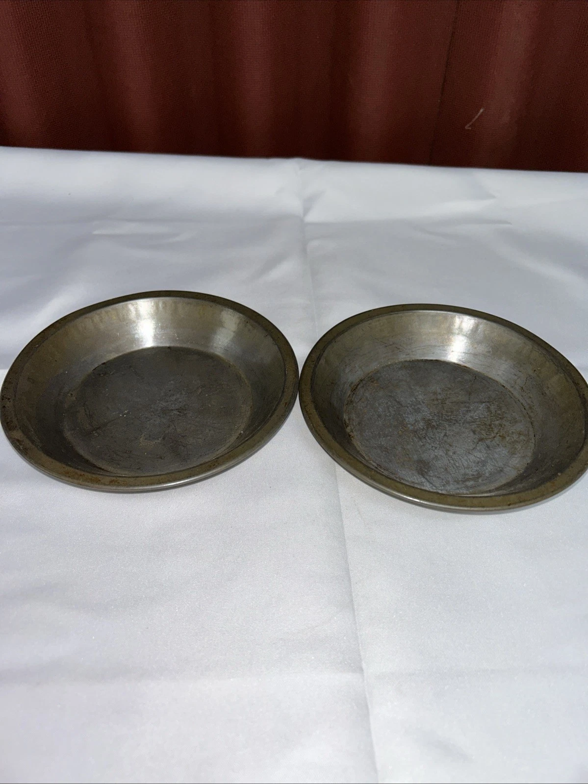 Vintage Metal Pie Pans Lot Of 2 Pie Plate Pie Tin Pie Pan