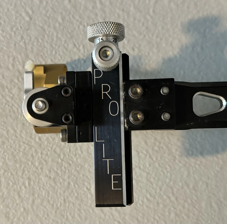 Arco recurvo vintage/raro Hoyt XT-2000 Competition Target verde/negro/ProLiteScope Foto 3 de 4