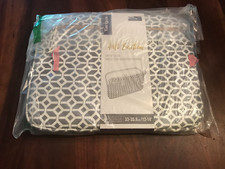 Targus Arts Edition Laptop Sleeve For 13-14 Inch Laptop Grey/White