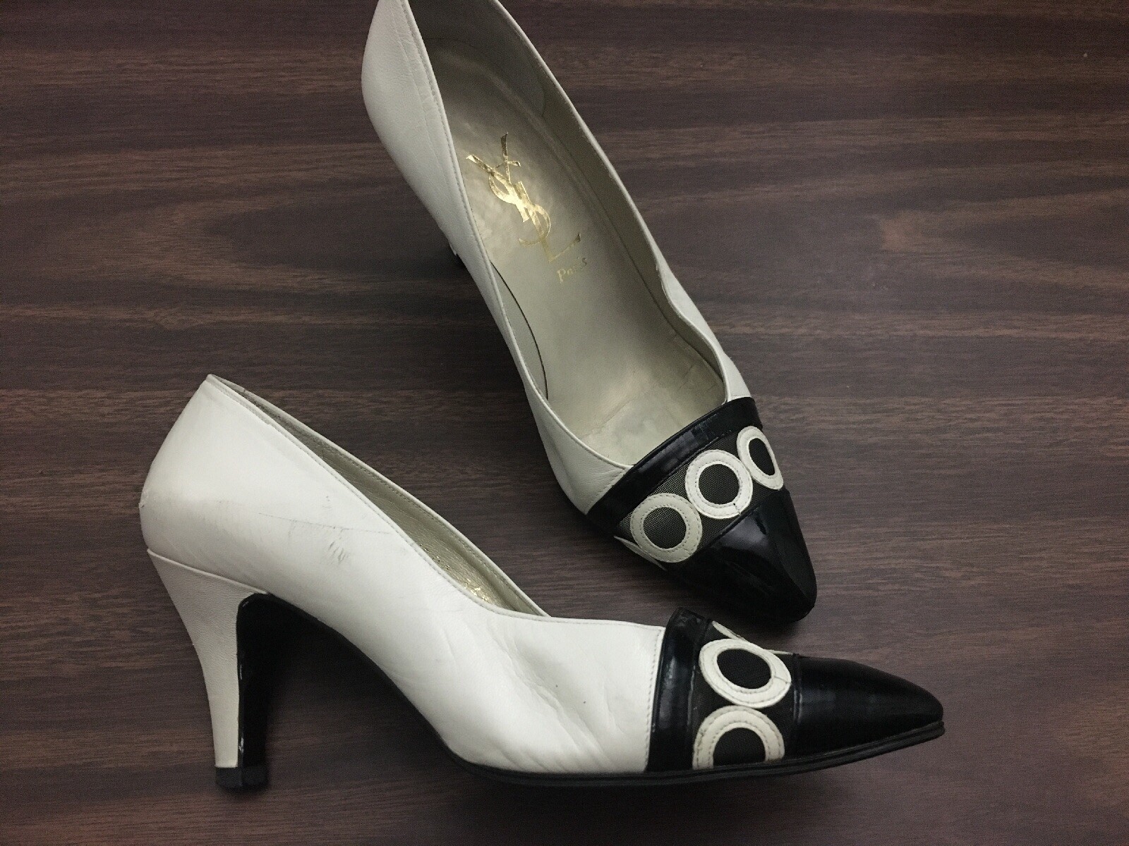 Pompa vintage Yves Saint Laurent donna rara taglia 34 5 4 5 cerchi neri bianchi