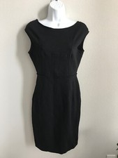EUC Magaschoni classic short pencil body-con little black dress zipper size 4 