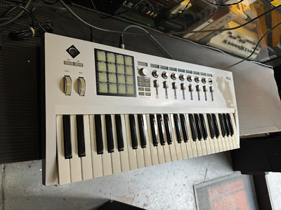 KORG KONTROL49 MIDIキーボード