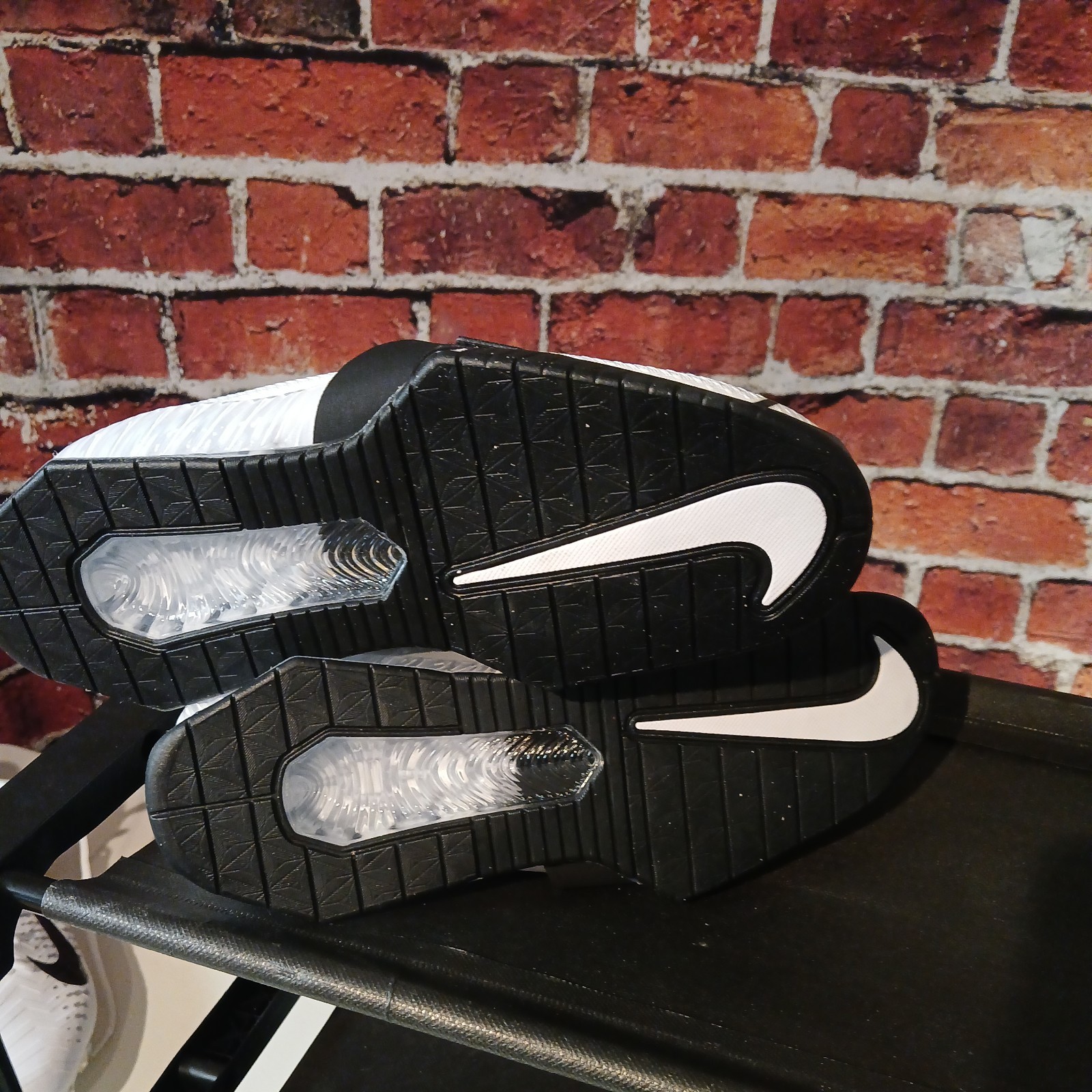 SAOLA Scarpe da sollevamento pesi Nike uomo taglia 8 Romaleos 4 bianco bianco nero CD3463 101 NUOVE