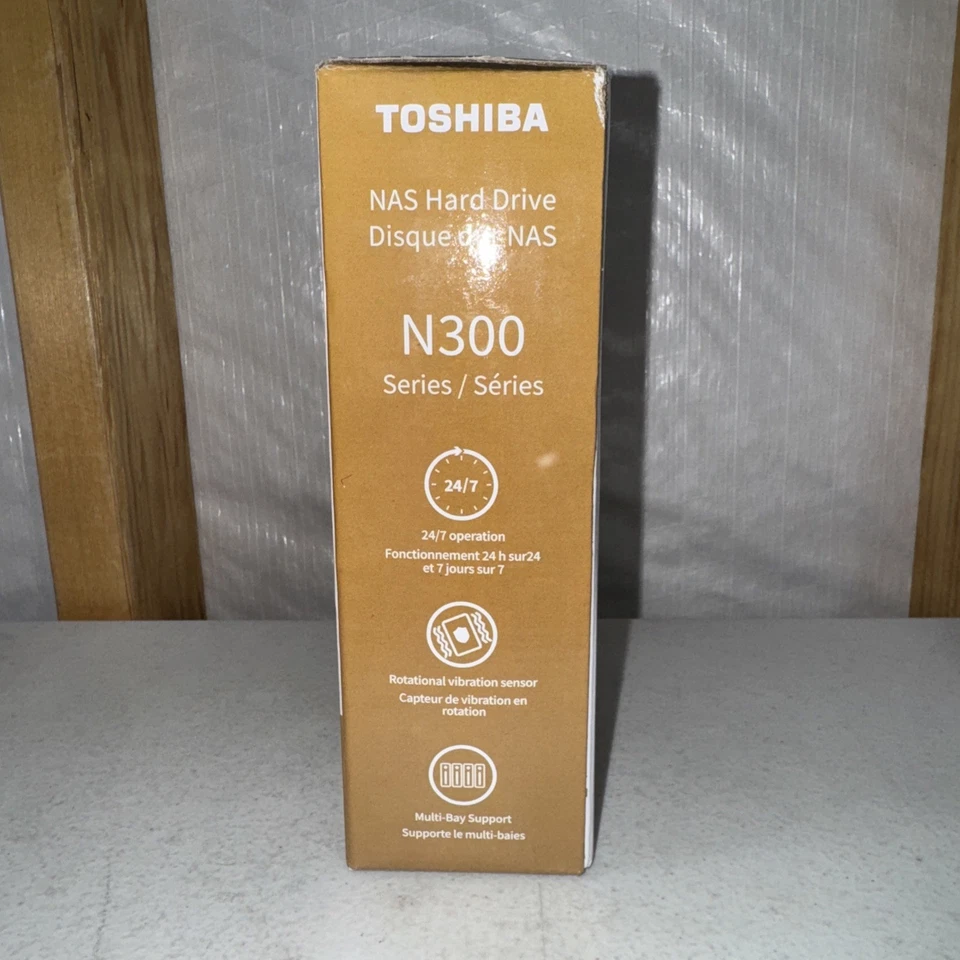 Toshiba N300 NAS Hard drive 4 TB internal 3.5" SATA 6Gb/s 7200 HDWG740EZSTC - Image 2 of 4