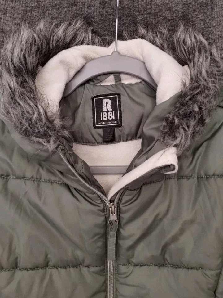 R1881 by Rothschild Girls 10/12 Green Puffer Jacket Hood Faux Fur Trim Warm Coat - Image 4 of 4