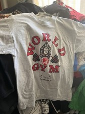 Vintage 90's WORLD GYM Lincoln NEBRASKA Gray Gorilla T Shirt Size L-Made in USA