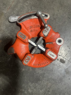 #ad Ridgid No. 811A Right Hand Universal Quick Opening Die Head Missing Guide Post $100.00