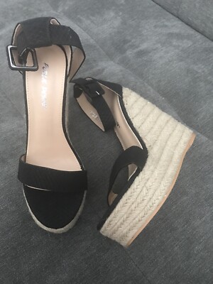 Damen-Espadrille UK6 Public Desire Keilabsatz