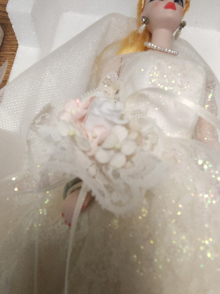 Barbie Wedding Party Porcelain Doll Wedding Gown Mattel 1989 Barbie Wedding Party Porcelain Doll Wedding Gown Mattel 1989