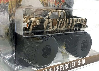 Greenlight 1/64 Scale 44920-E - 1989 Chevrolet S10 Monster Truck - Ace Ventura