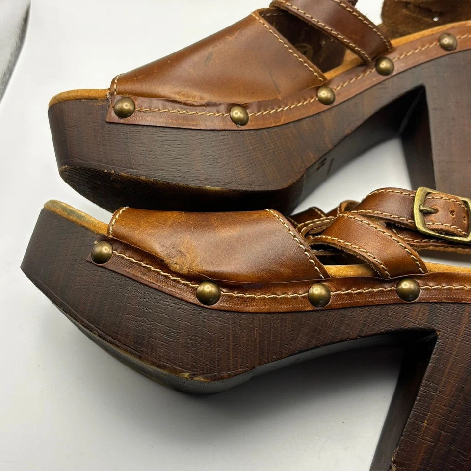 Sbicca Brown Leather Platform Clog Sandals Studded Wood Heel Boho Retro Size 39 - Image 3 of 4