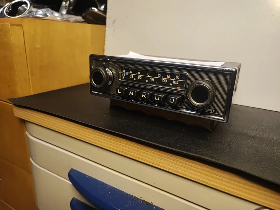 Blaupunkt Frankfurt Car Radio Vintage Classic Car - Image 3 of 4