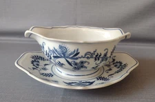Blue Danube  Blue Onion Gravy Boat with Attached Underplate 8 3/8" x 7" x 3 1/4"