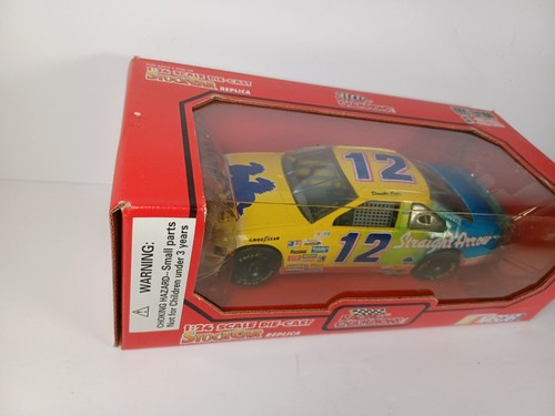 DERRIKE COPE #12 STRAIGHT ARROW 1995 EDITION RACING CHAMPIONS 1:24 SCALE sealed - Picture 2 of 6