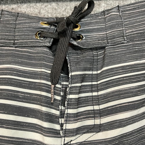MOSSIMO SUPPLY CO, pantaloncini da tavola adulti taglia 30 multicolore surf spiaggia nuoto da uomo - Foto 4 di 10