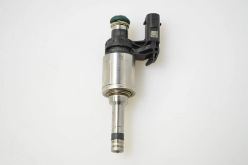 VOLKSWAGEN GOLF MK7 2016 1.4 TSI 04E906036Q 0261500354 FUEL INJECTOR