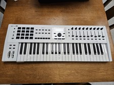Arturia Keylab Mkii 49 Midi Usb Keyboard Production Controller - Used