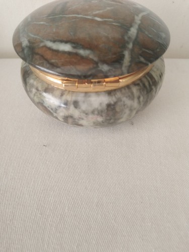 Vintage italienische Alabaster Handarbeit aufklappbar Marmor Schmuckschatulle - Bild 4 von 8