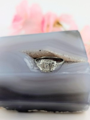 Art Deco Ring aus Weißgold mit Diamanten besetzt Antikschliff 750er Gold (