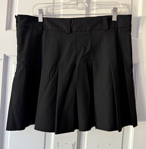 Aritzia Sunday Best Women’s Mini Skirt