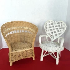Set Of Two Wicker  Doll Chairs White Heart Natural Barrel Chair 9” Tall Seat 4”