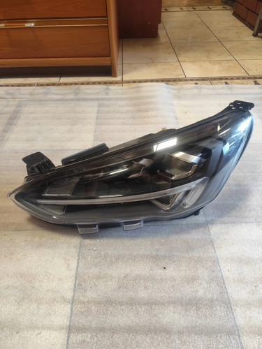 Frontscheinwerfer Ford Focus MX7B-13E015-ED Links Scheinwerfer Headlight