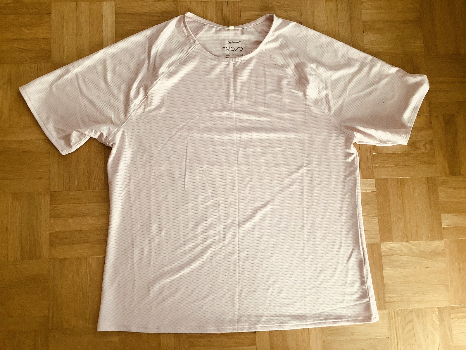 H&M Dry Move T Shirt Active Run Gym Hike. Pale Pink S
