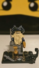 Pirates Of The Caribbean Davy Jones Custom Lego minifigure the Black Pearl 4184