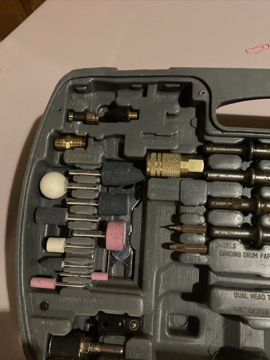 RevolutionAIR 8221596 Kit outils 34 pièces