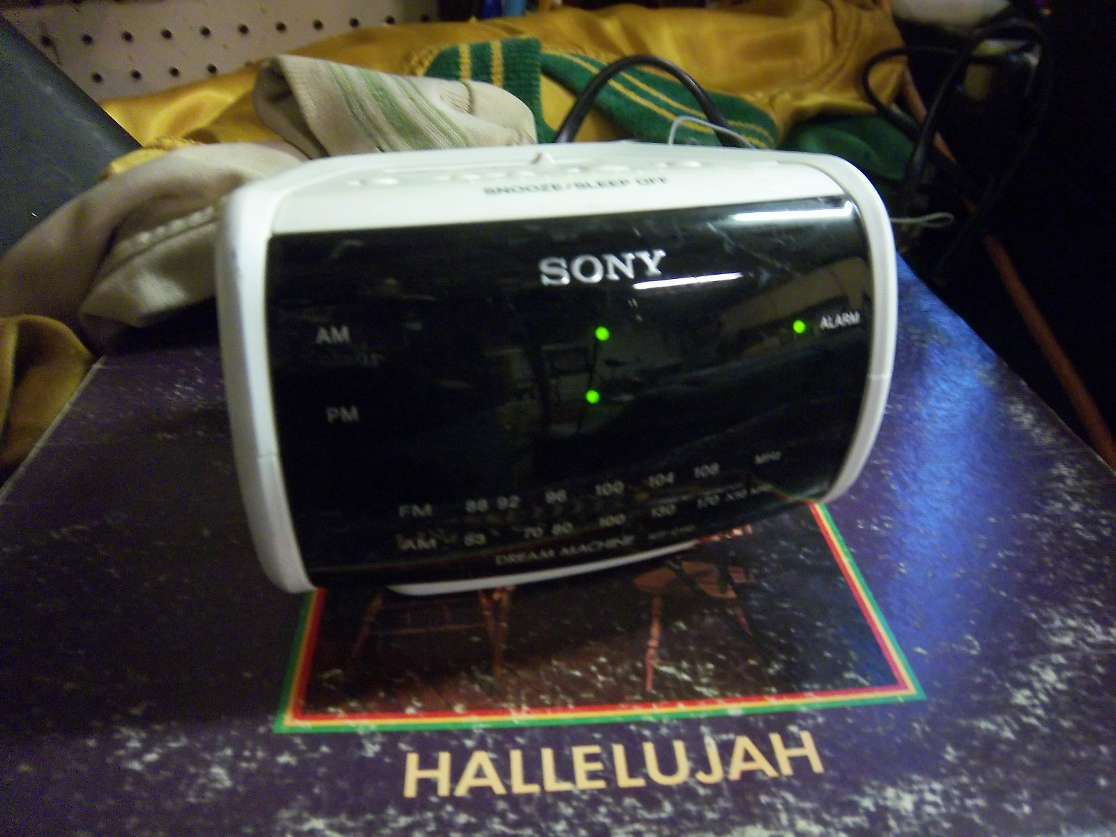 SONY Dream Machine Alarm Clock AM/FM Radio ICFC112 white eBay