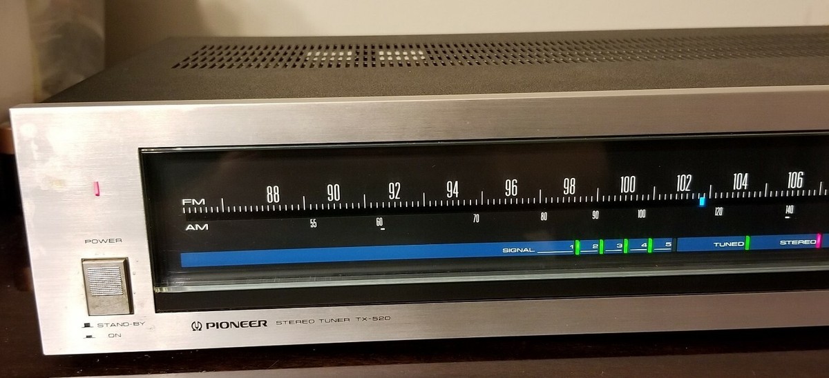 Vintage Pioneer TX-520 AM/FM Stereo Tuner - 11W - Made in Japan