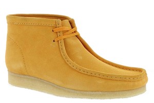 clarks wallabee chukka
